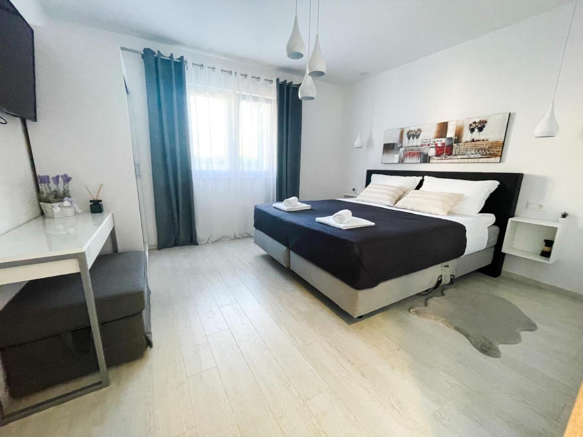 Villa Franko Baska Voda Baška Voda Exterior foto